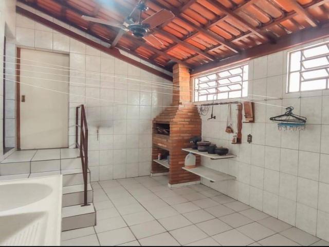 Casa para Venda em Contagem - 5