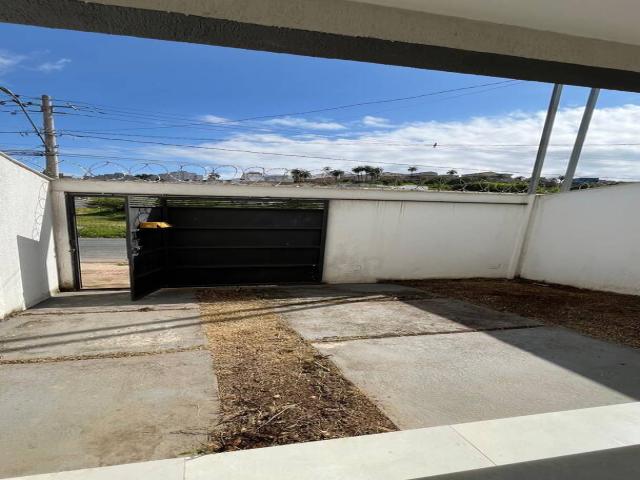 Casa para Venda em Contagem - 4