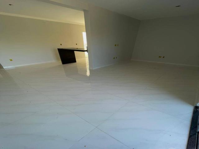 Casa para Venda em Contagem - 4
